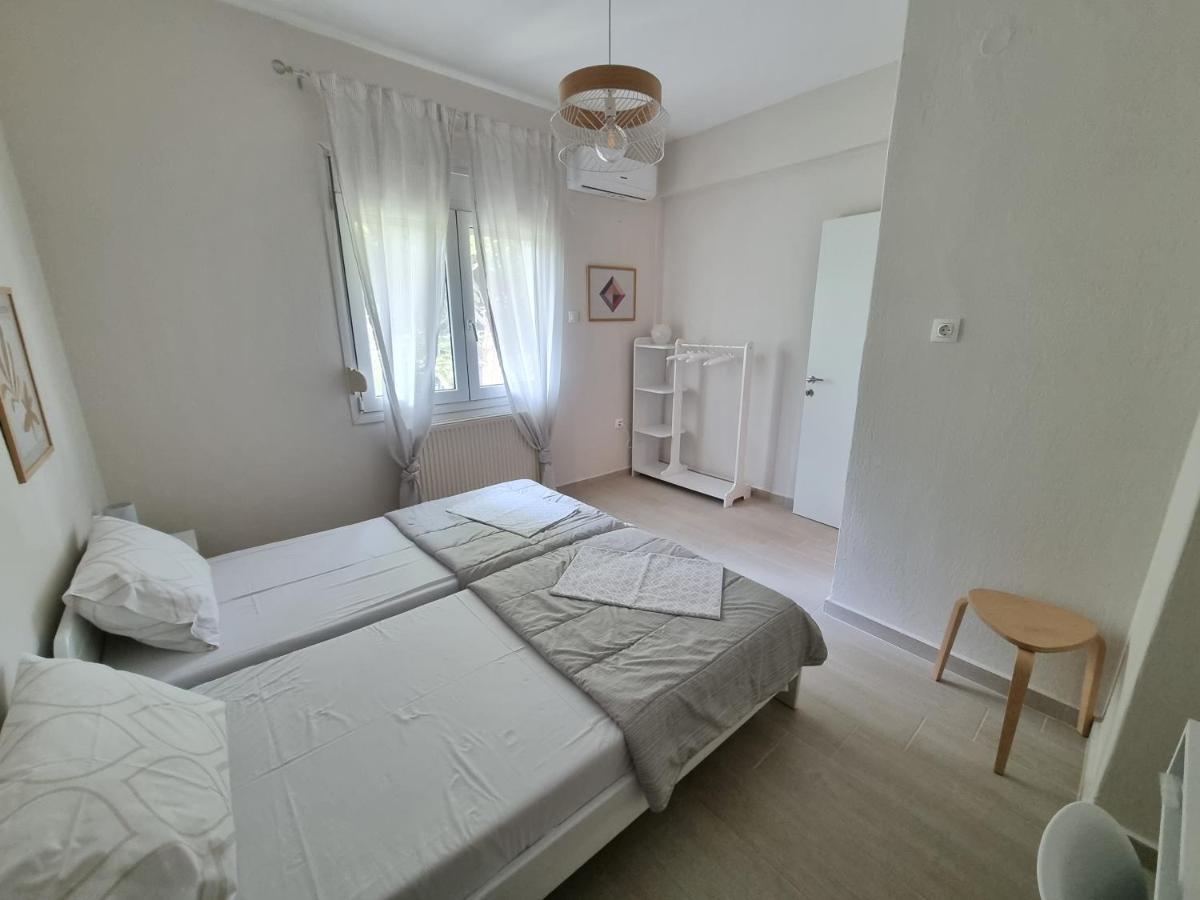 Our Home-Fully Renovated Apartments And Studios By The Sea 니키티 외부 사진