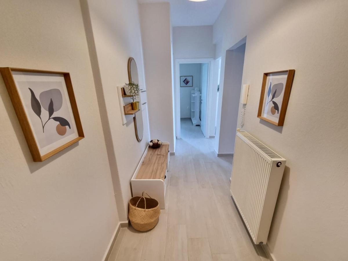Our Home-Fully Renovated Apartments And Studios By The Sea 니키티 외부 사진
