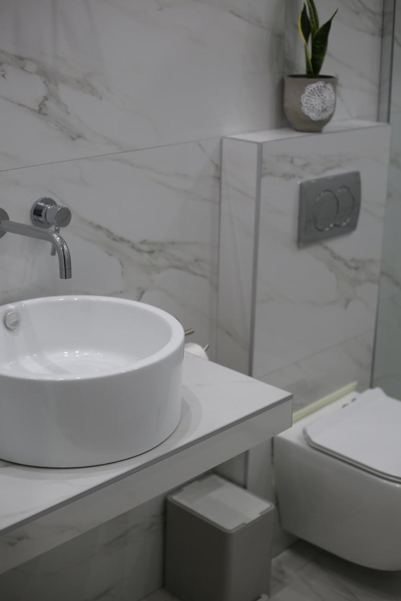 Our Home-Fully Renovated Apartments And Studios By The Sea 니키티 외부 사진